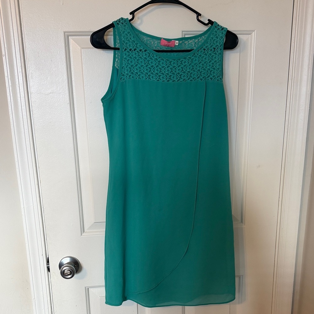 Sleeveless Teal Dress